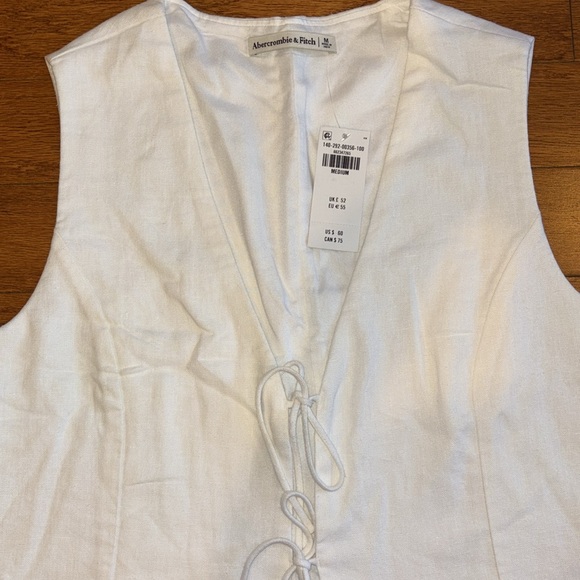 A&F Tie-Front Linen-Blend Vest Medium - Picture 5 of 6